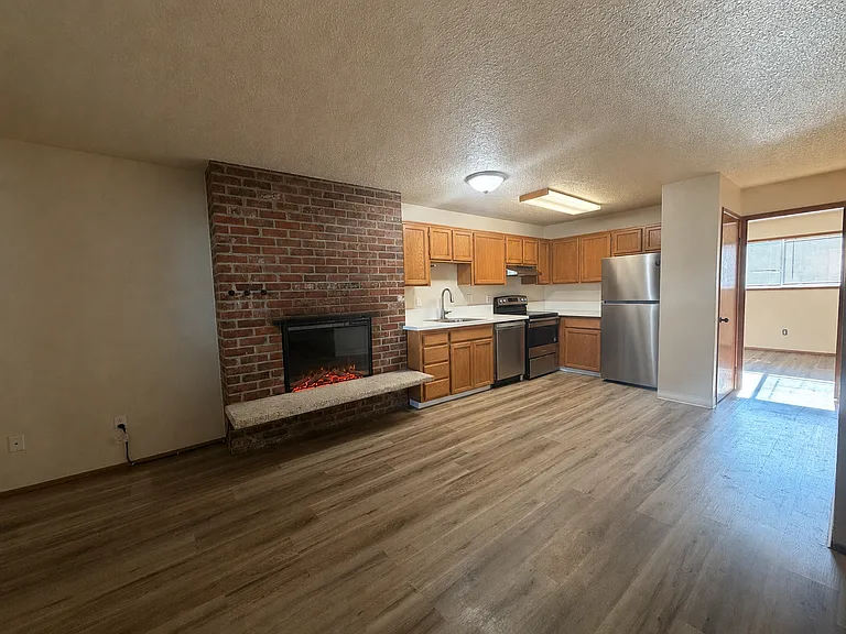Tabor West Apartments — Photo 17