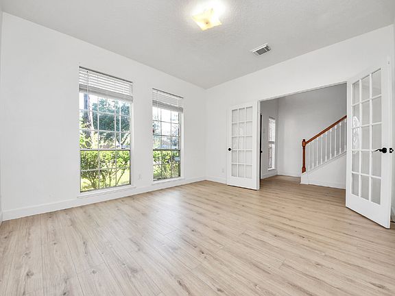 4th image of 13515 Scarab Dr