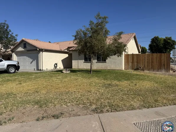 819 Jennifer St, Brawley, CA 92227