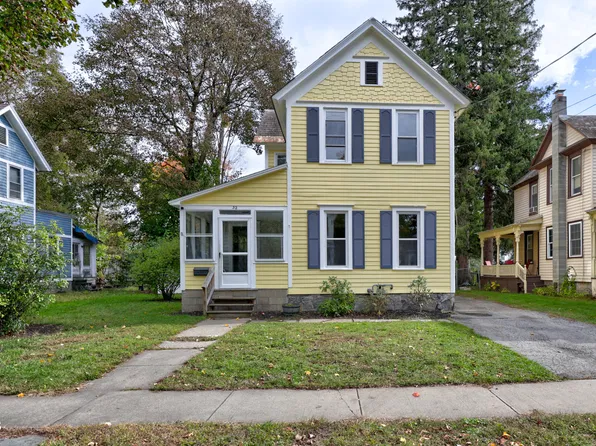 32 Grove Avenue, Glens Falls, NY 12801