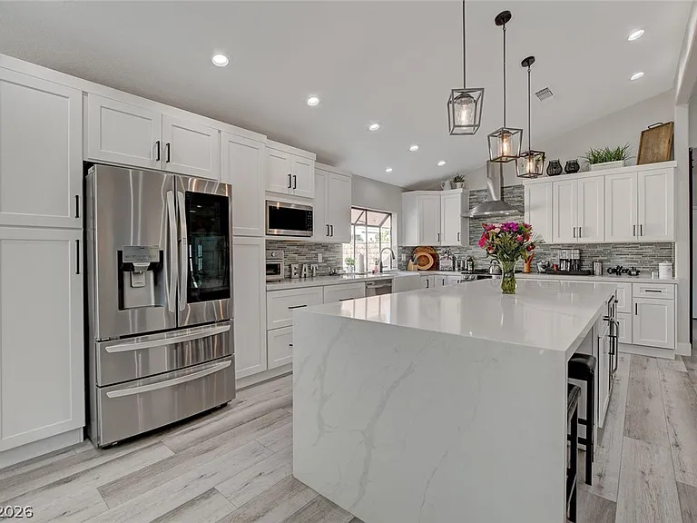 5429 Painted Sunrise Dr — Photo 20