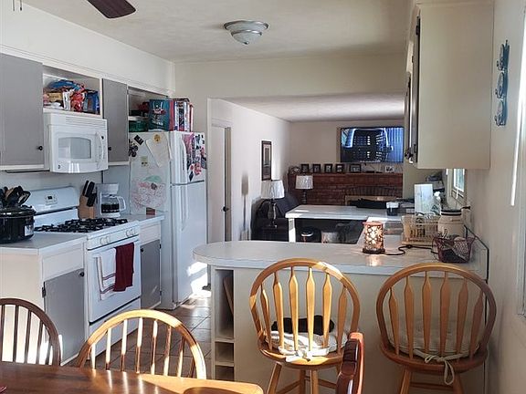 5th image of 4537 Pepper Dr