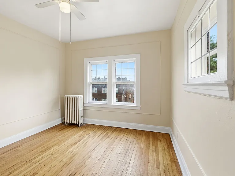 3214 Yorkshire Rd #301 — Photo 10