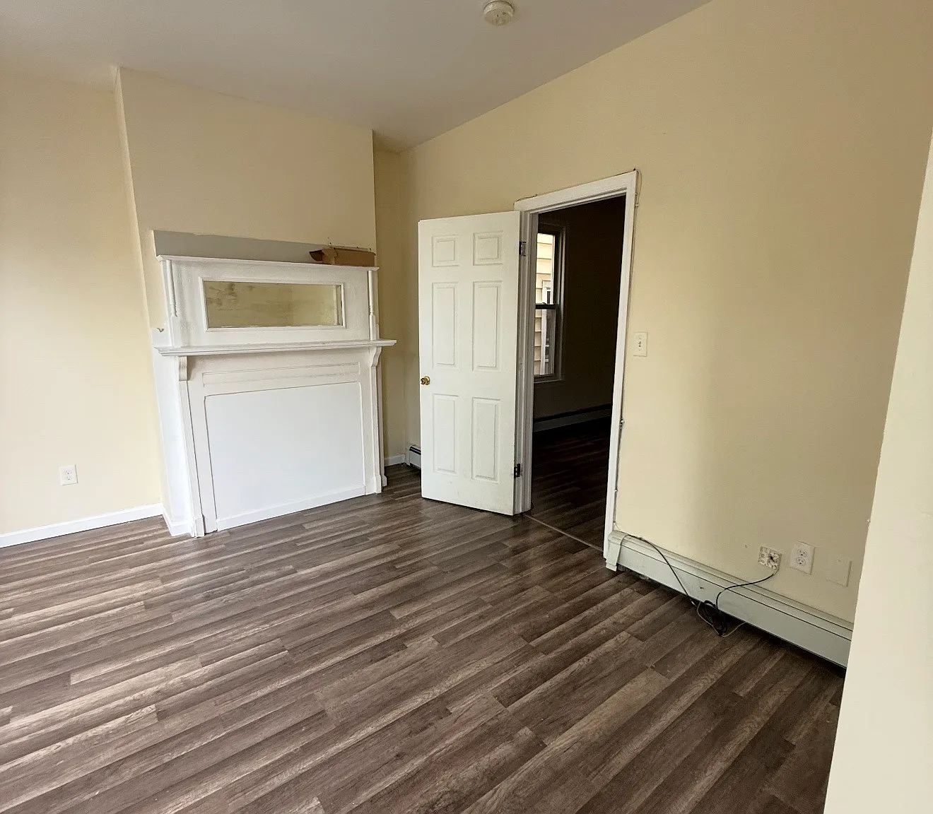 3 bed, $2,300 — Photo 3