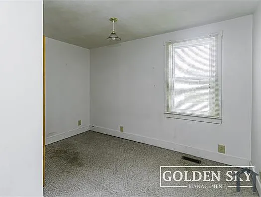 1417 W Memorial Dr #1 — Photo 8
