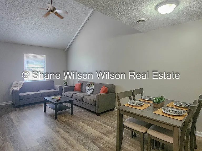 3356 Steeple Cir NE — Photo 2