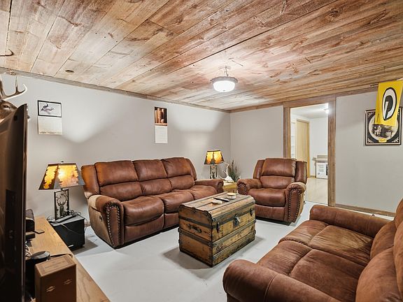 4th image of 1509 Crystal Ln