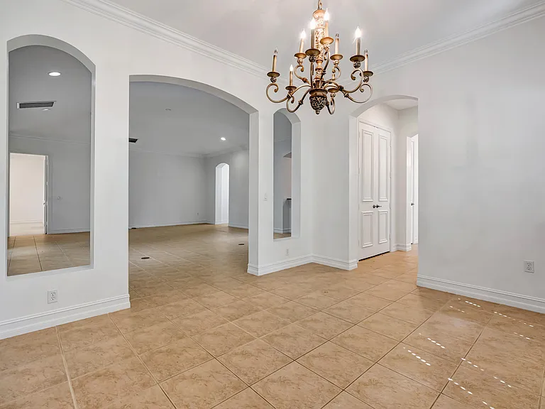 359 Chambord Ter — Photo 15