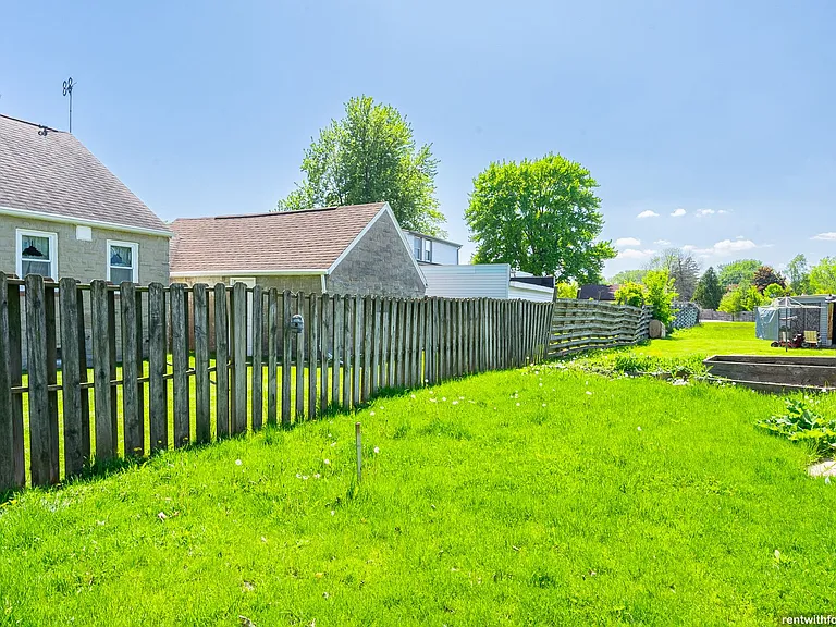 1327 Trader Rd. — Photo 21