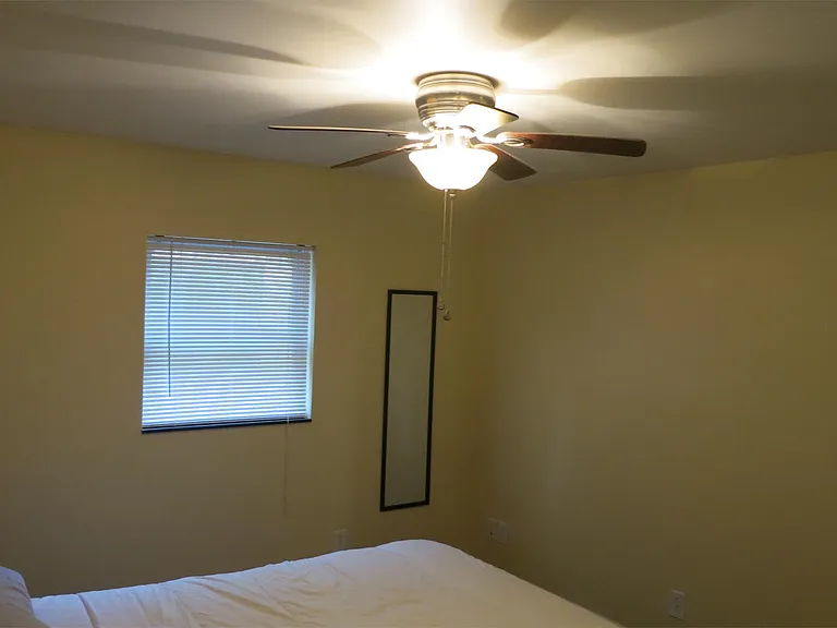 1114 River Ct — Photo 19