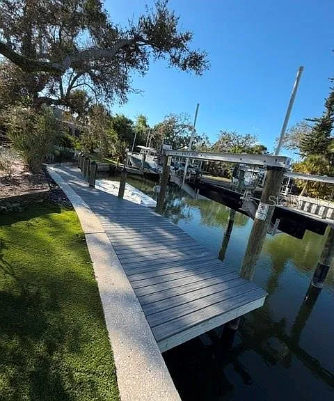 605 Lotus Ln — Photo 29