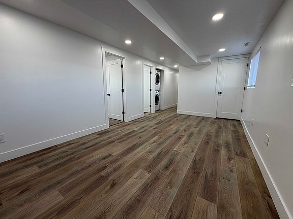 5th image of 1656 S Marilyn Dr W Unit B