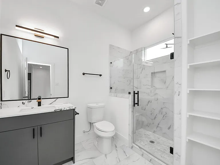 2709 Dennis St — Photo 27