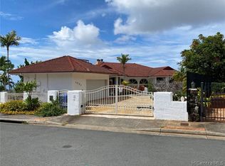 1771 Alaweo Pl, Honolulu, HI 96821