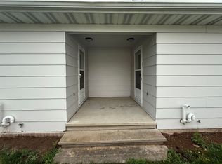 207-211 Maple Street, Seymour, WI 54165