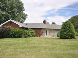 1133 McKinley Dr, Clairton, PA