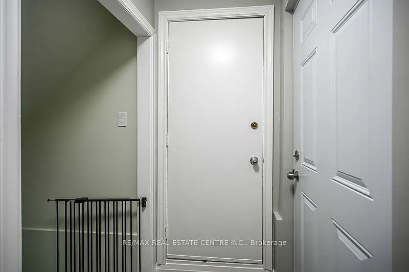 1 bed, $1,600 — Photo 4