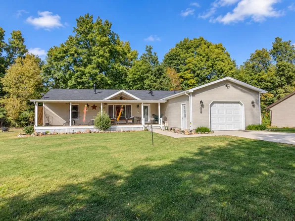 6870 E Hommette Ave, Knox, IN 46534