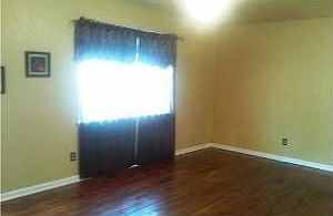 4th image of 104 Posey St