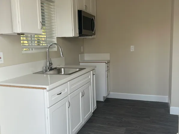 565 S Brierwood Ave, Rialto, CA 92376