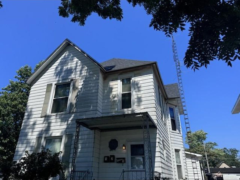 1st image of 1520 Richmond Ave #3