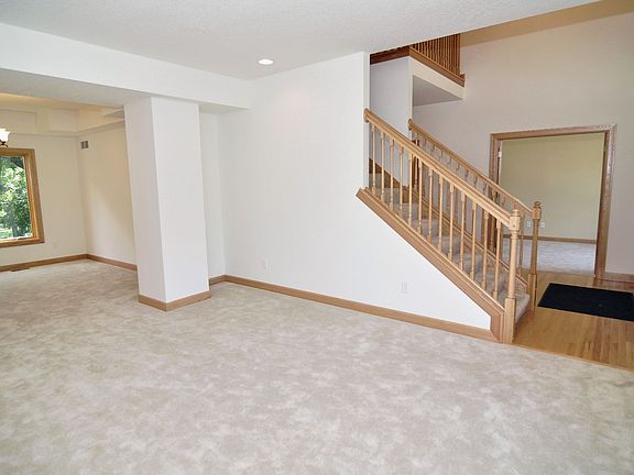 4th image of 7792 Stillwater Pl N