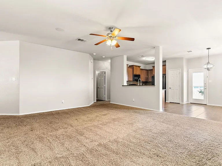 9510 Shimla Dr — Photo 3