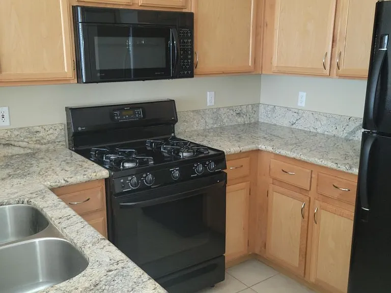 10210 Delray Beach Ave #104 — Photo 5