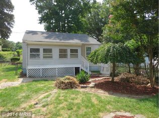 18611 Triangle St, Triangle, VA 22172
