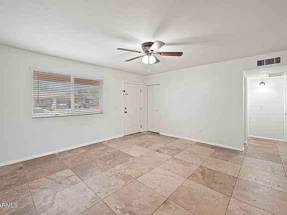3rd image of 2946 W VILLA MARIA Drive