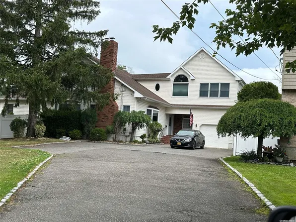 2957 Post Avenue, Wantagh, NY 11793