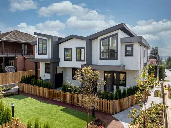 753 Edgar Ave #102, Coquitlam, BC V3K 2J3