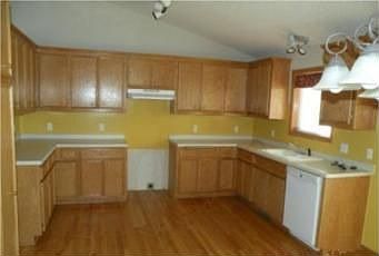 3rd image of 1223 Kinder Dr