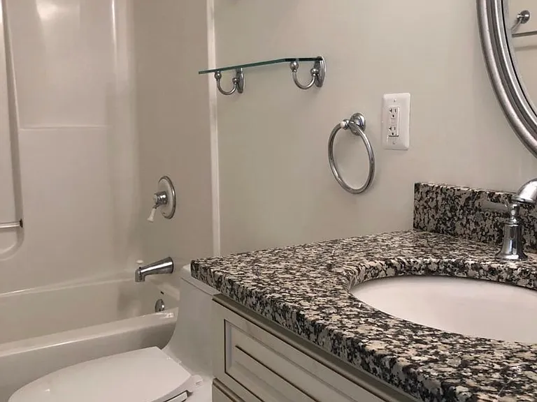 416 S Veitch St #307 — Photo 6