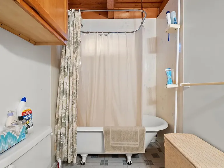 11613 Canterbury Trl — Photo 14