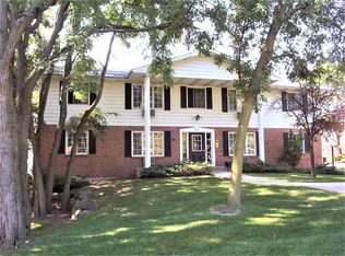 2361 Chalet Gardens Rd #4, Madison, WI 53711