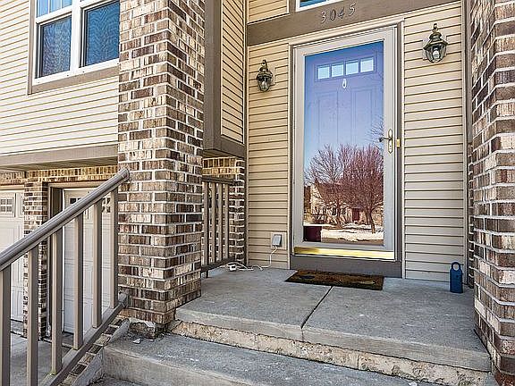 2nd image of 3045 Yarmouth Greenway Dr
