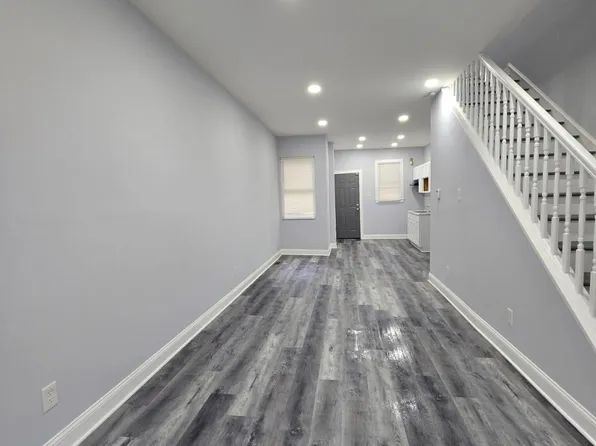 2341 N Beechwood St, Philadelphia, PA 19132