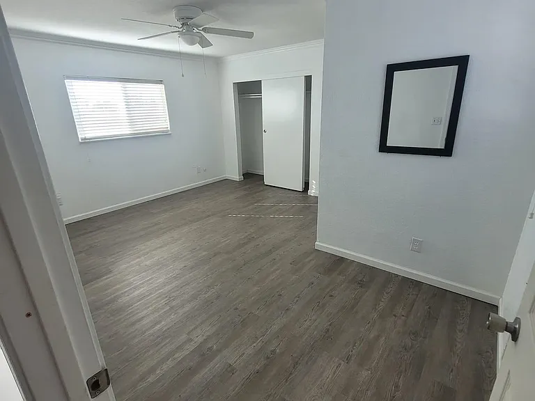 19193 Timothy Ct — Photo 12
