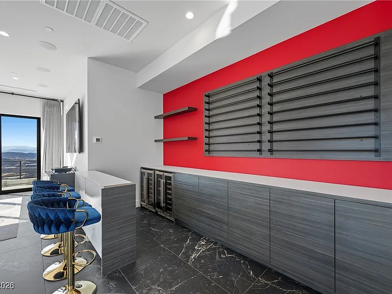 577 Overlook Rim Dr — Photo 38