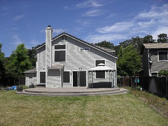 2nd image of 16596 Meadow Oaks Dr