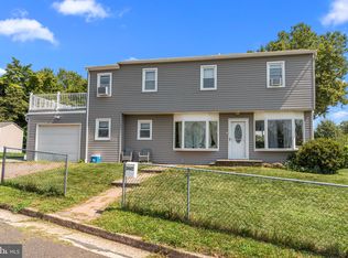 2445 Hamilton Ave, Willow Grove, PA 19090
