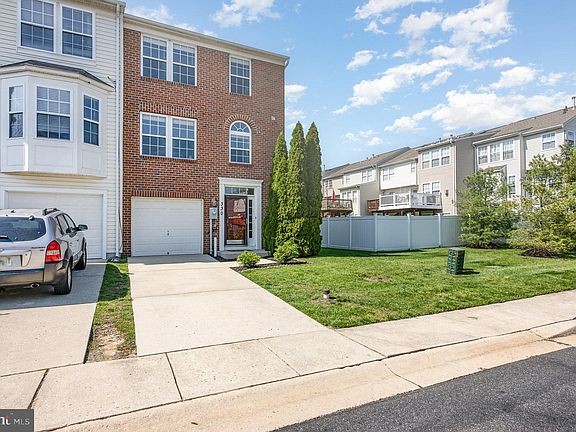 2nd image of 330 Kestrel Dr