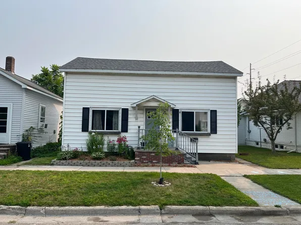 907 River St, Alpena, MI 49707