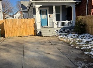 2010 Greenup St, Covington, KY 41014