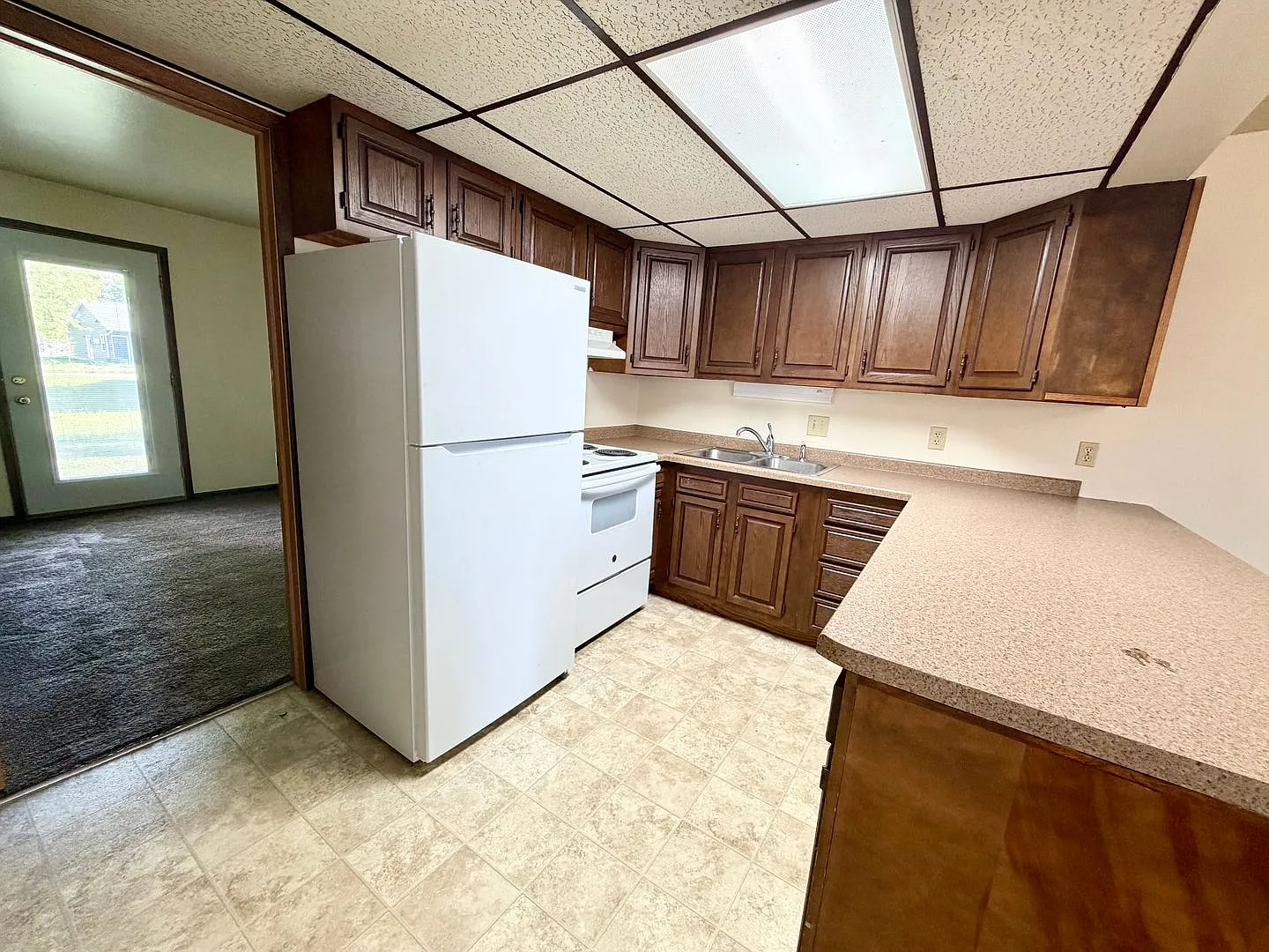 One to Three Bedroom Units located at 3160 Rosalie Pkwy in Plover — Photo 4