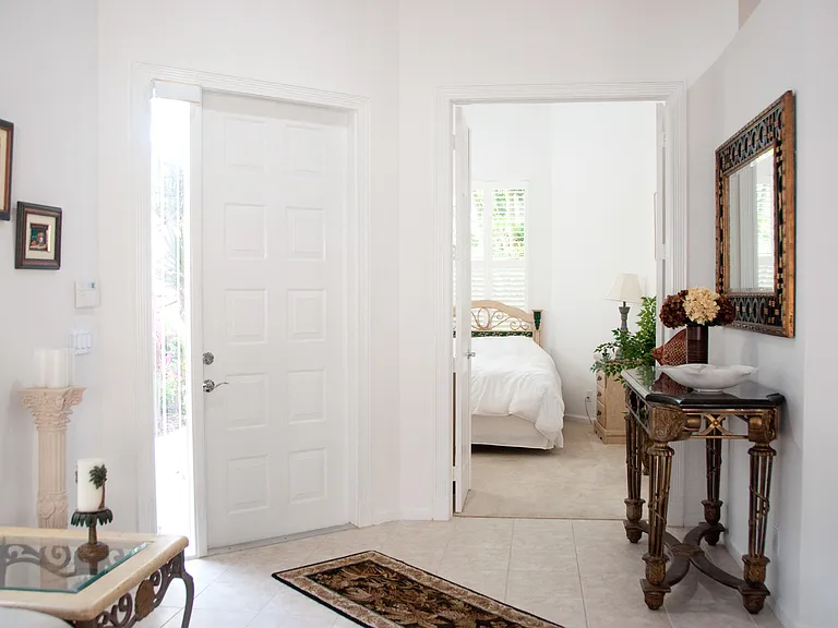 7684 Hummingbird Ct — Photo 9