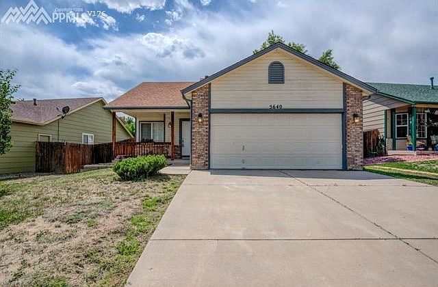 1st image of 5640 Hawkesbury Dr