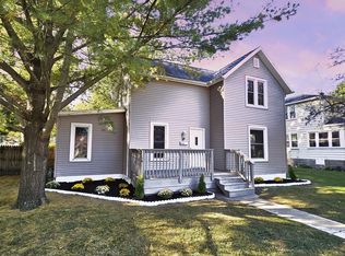 232 W 4th St, Manteno, IL 60950