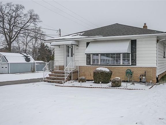 2nd image of 83 Kennedy Blvd